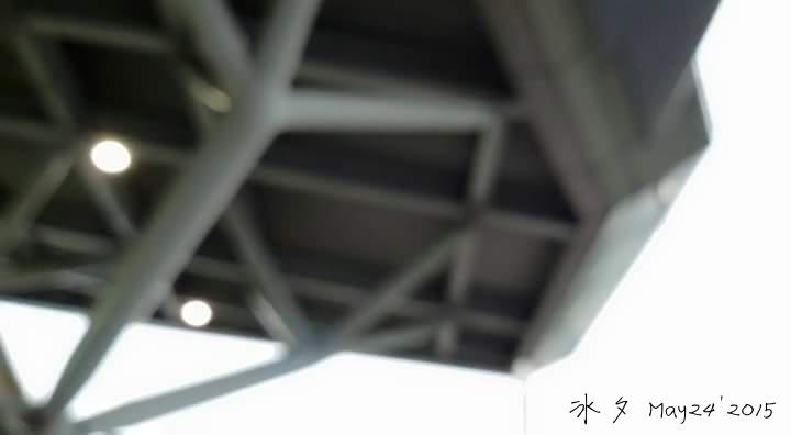 濕天鵝．三首】台南-高鐵站。冰夕May24`2015......